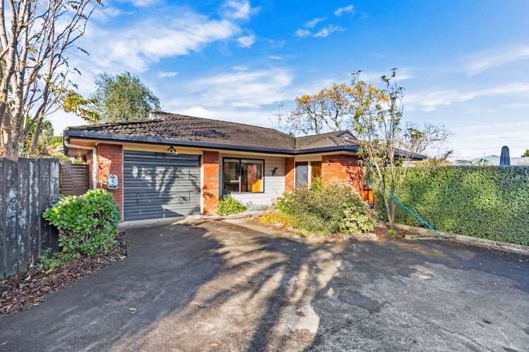 2/52 Shirley Avenue_3