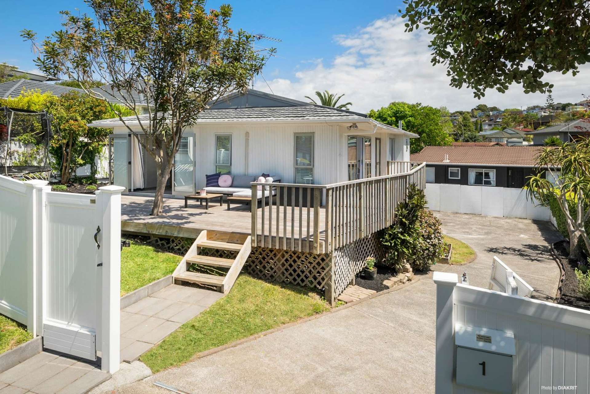 1 Mayfair Crescent Mairangi Bay_0