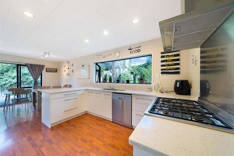 19 Clearview Heights Ranui_3