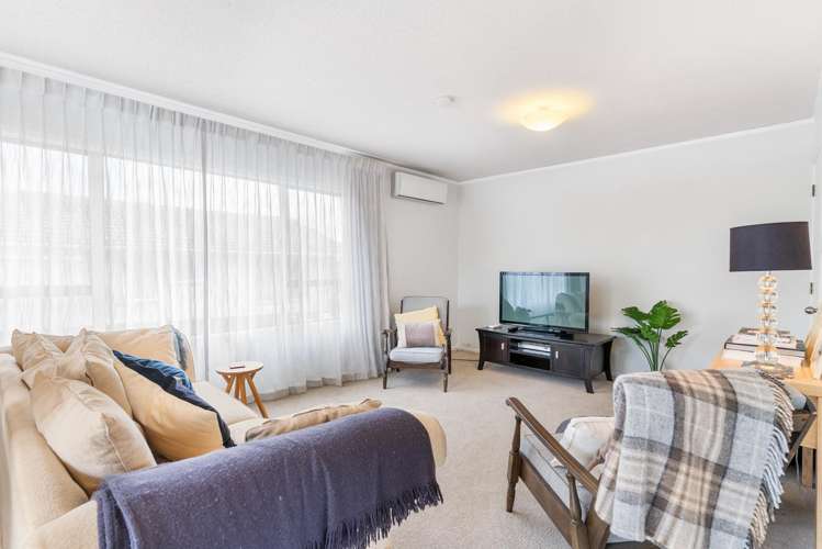 2/141 Verbena Road Birkdale_10