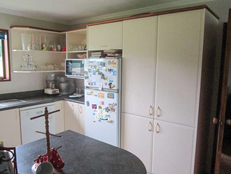 73 Flora Road East Makarewa_3