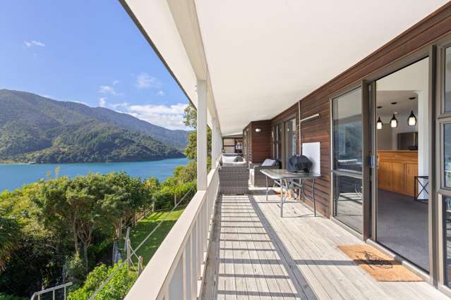 424 Port Underwood Road Whatamango Bay_2