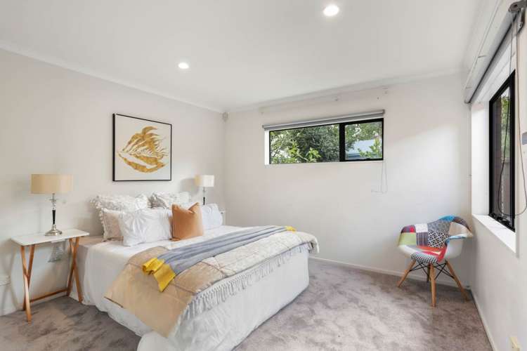 23a Memorial Avenue Mount Roskill_15