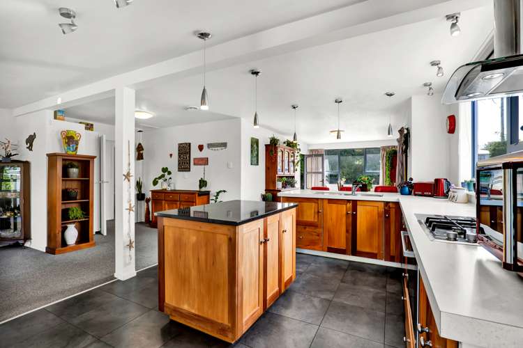 44 Waimea Street Westown_7