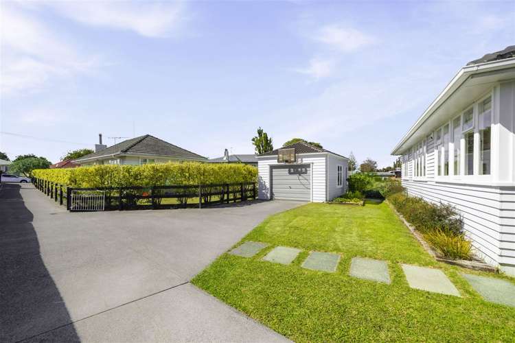 62a Yeovil Road Te Atatu Peninsula_25