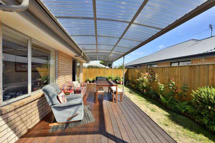 33 Hornbrook Street Waltham_14