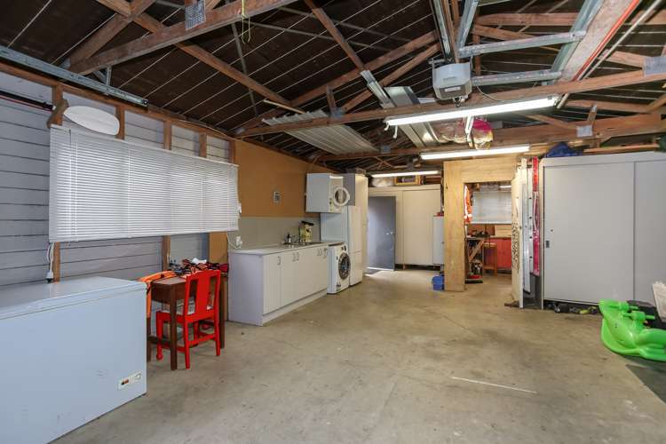 16 Kaiwaka Road Waiuku_18