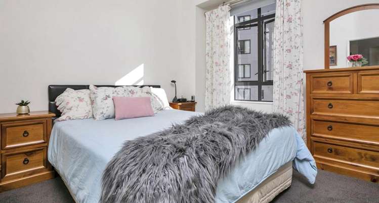 7f/50 Eden Crescent Auckland Central_5