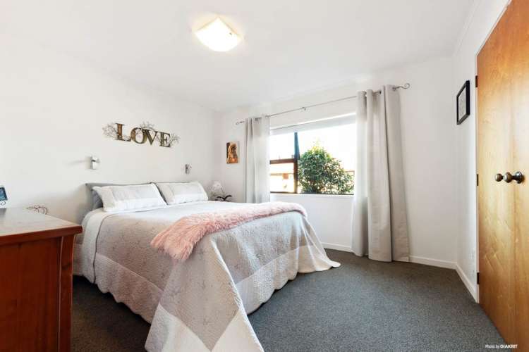 66 Donovan Street Blockhouse Bay_12