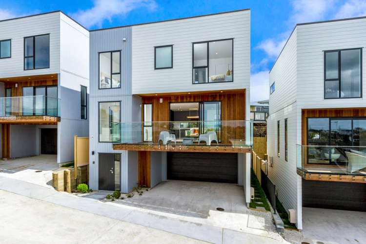 591c East Coast Road_0