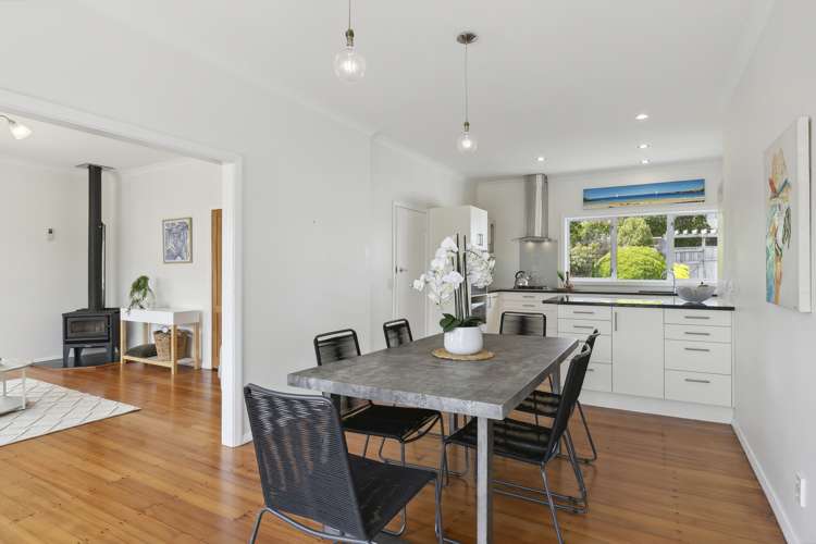 62 Jubilee Road Khandallah_16