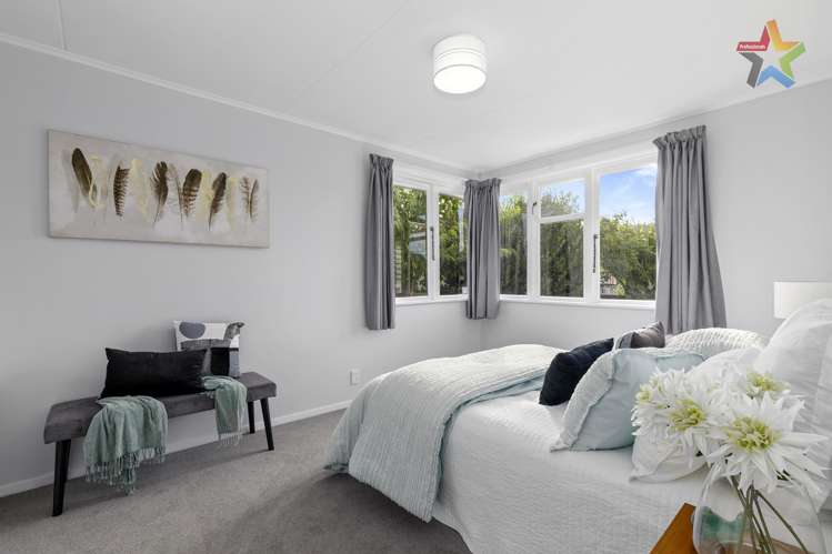32 Ngata Grove Trentham_10