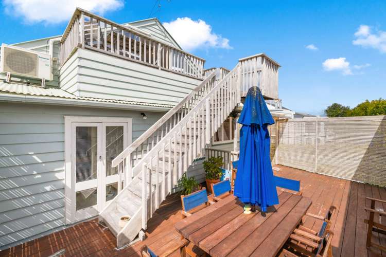 4 Turnbull Road Narrow Neck_22