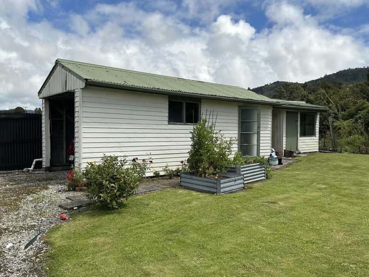 5 Ranfurly Street Runanga_11