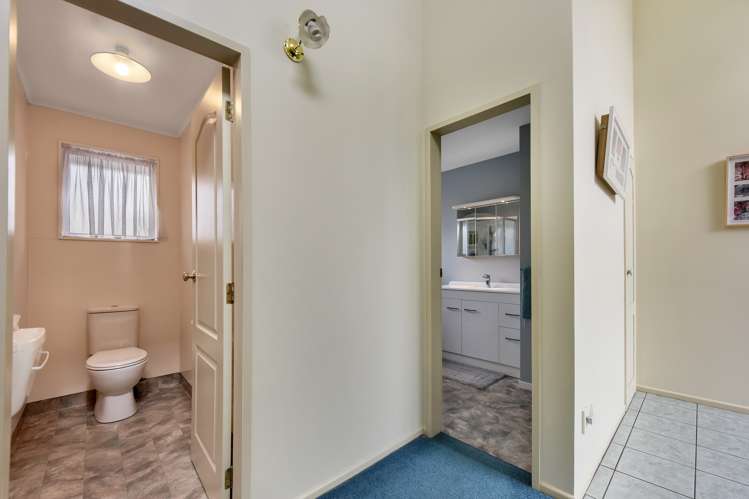 18 Aldinga Avenue Stoke_12