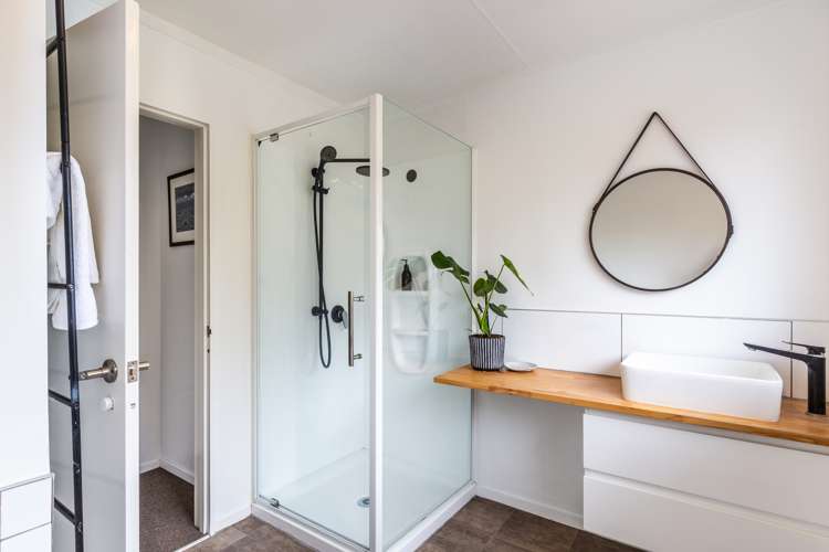 29 Whakaipo Avenue Taupo_13