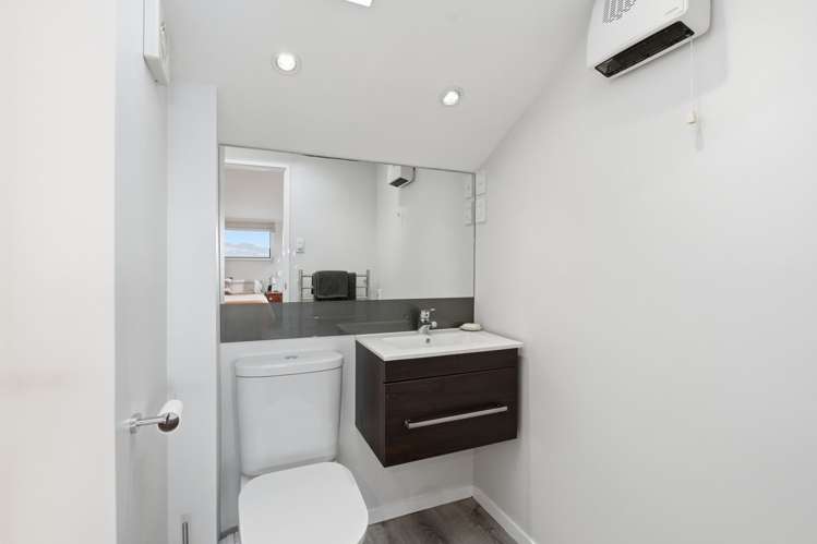 1 Cass Bay Place Cass Bay_20