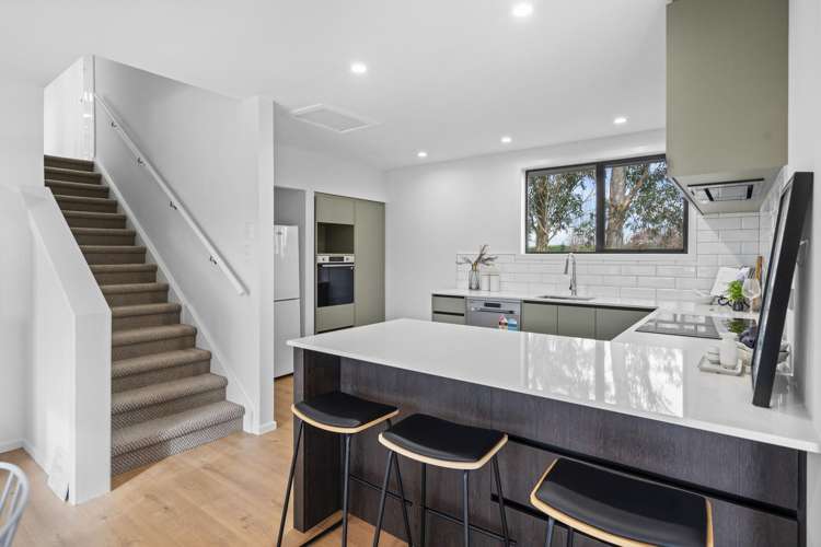 201 Larcombs Road_4
