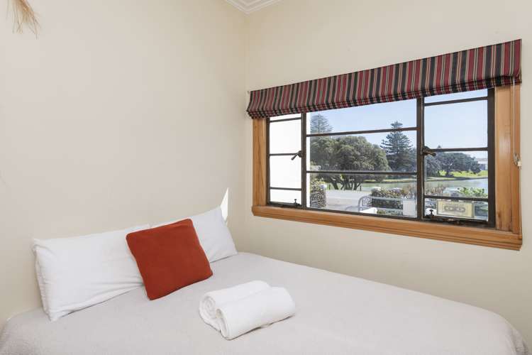 75 Esplanade Kaiti_21