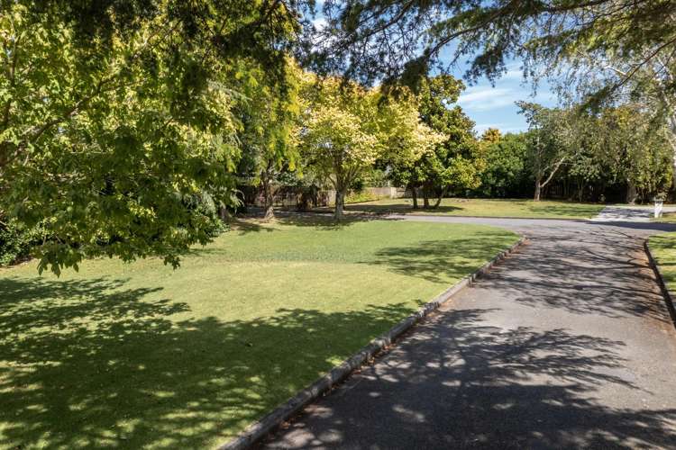 14 Fiesta Grove Raumati Beach_17