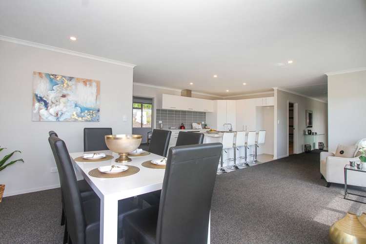 95 Pinecrest Drive Gulf Harbour_16