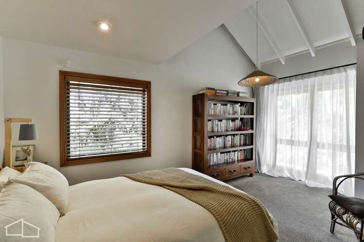 19 Landing Road Titirangi_10