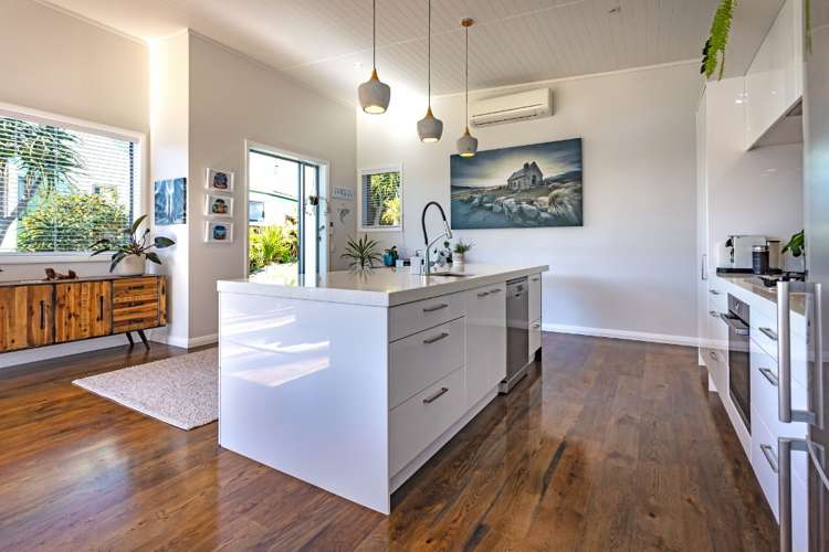 202 Onemana Drive Onemana_5