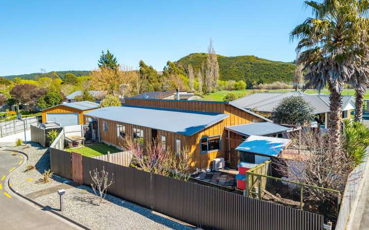 8 Mayer Crescent Wakefield_1