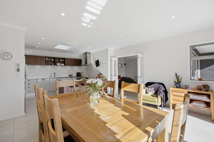 1 Honnor Place Hurdon_17