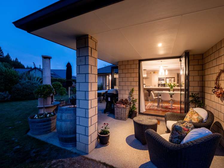 14 Morning Star Terrace Arthurs Point_24