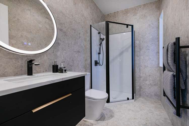 2 Parish Drive Wainui_14