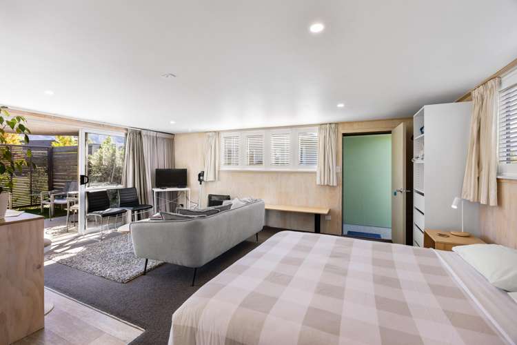 21 Sam John Place Lake Hawea_20