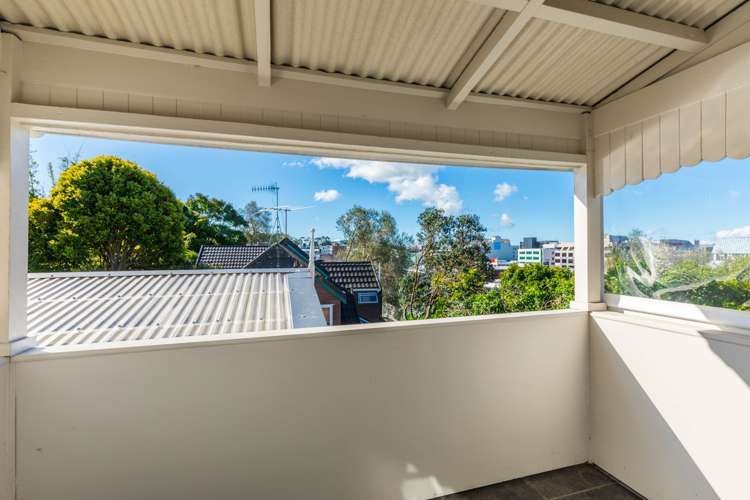 19 Seccombes Road Epsom_13