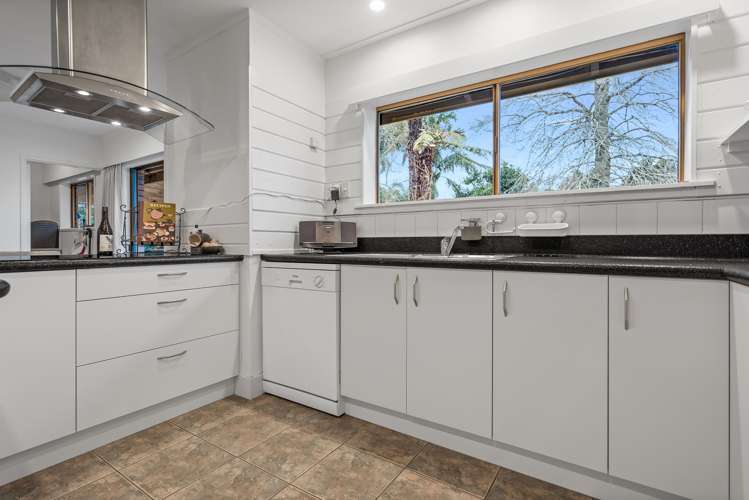 7 Kavanagh Place Opaheke_11