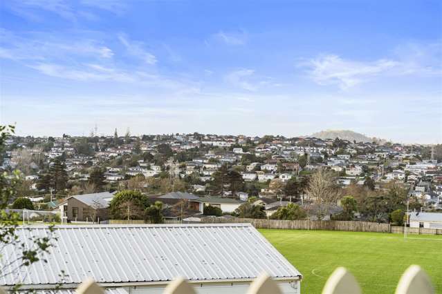 12/130 Boundary Road Blockhouse Bay_1