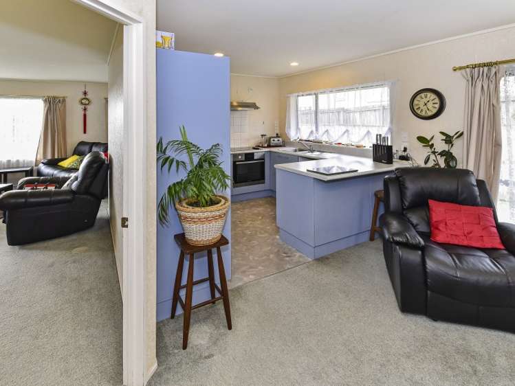 29 Hilltop Road Clover Park_7