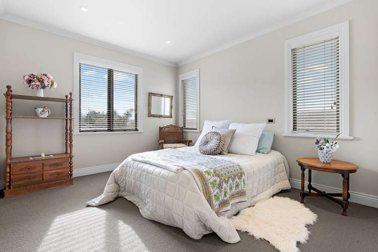 2 Lombardia Way Karaka_12