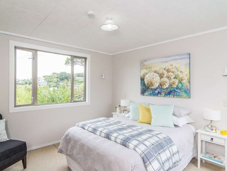 12 Maybury Way Island Bay_8