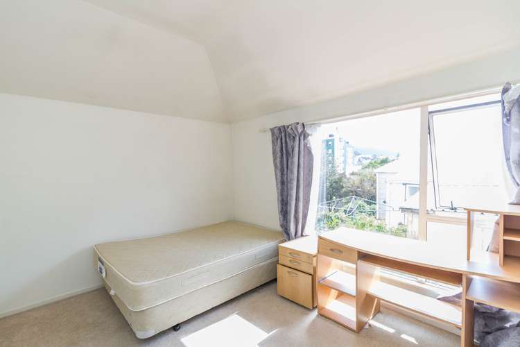 24/20 Thompson Street Mount Cook_6