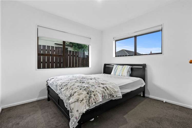 2/15 Ingram Street Papakura_5