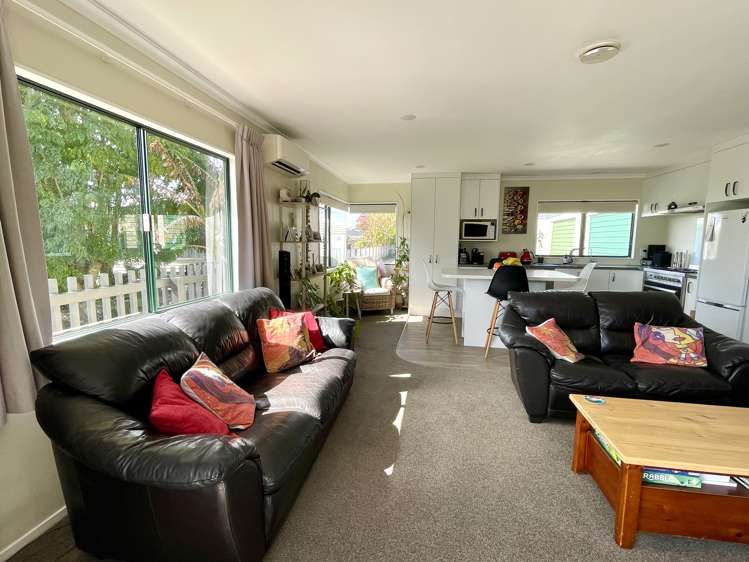 16B Manson Street Greerton_6