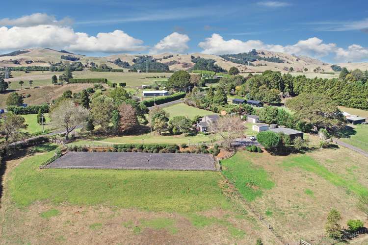 214 Razorback Road Bombay_17