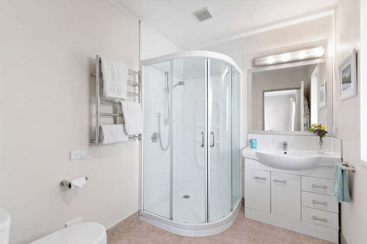 62 Adamson Drive Arrowtown_22