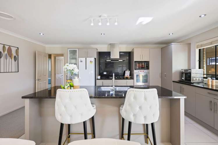 16 Erceg Way Rosehill_1