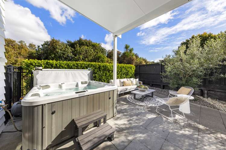 19b Fernwood Place Wai O Taiki Bay_7