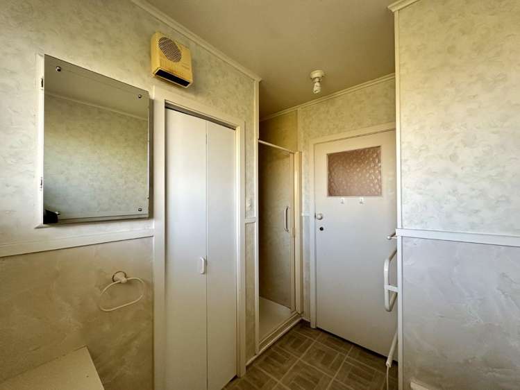 2 Bathurst Street Allenton_14