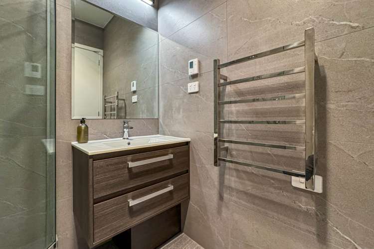 1c Rahiri Road Mount Eden_19