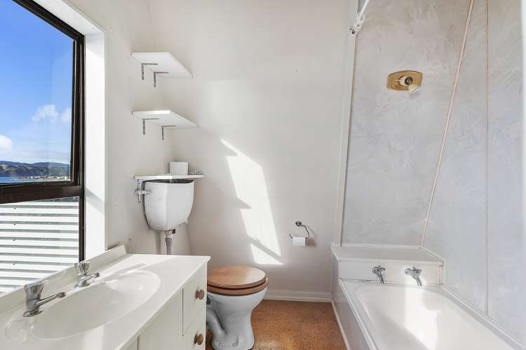 183 Marine Parade Seatoun_11