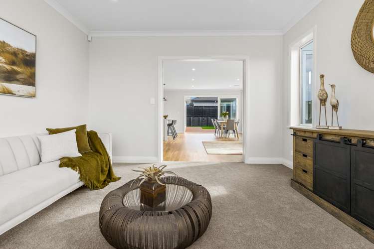 76 Parish Drive Wainui_15