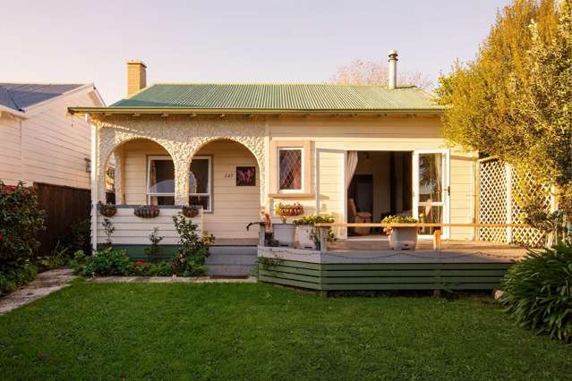 Whataupoko gem near Ballance Street Village